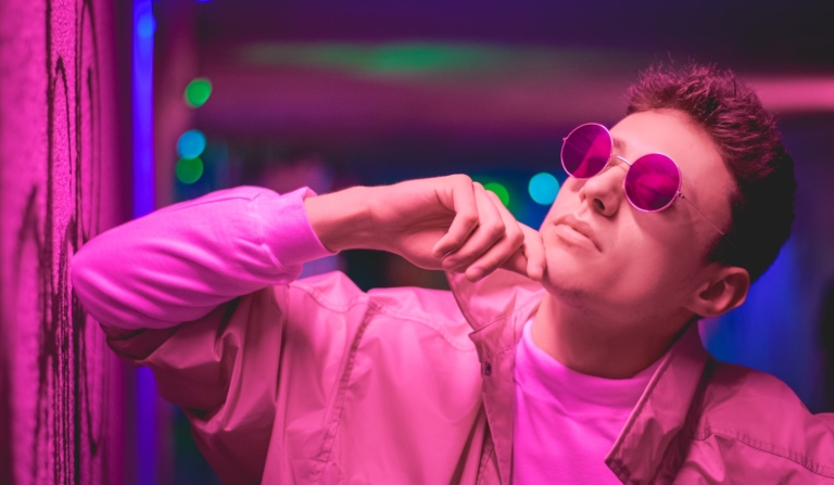 How to get a more feminine figure as a man