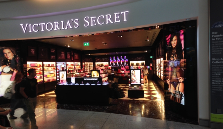 Victorias Secret Dublin Airport Irland August 2014