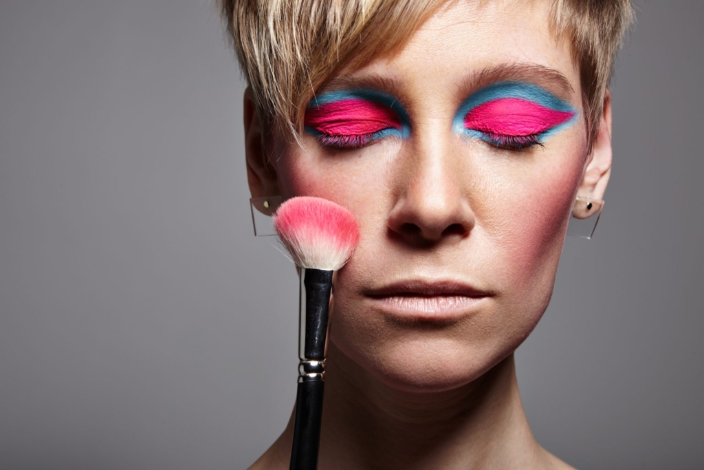 Makeup Has No Gender: Long Live Beauty for Everyone 1 составить